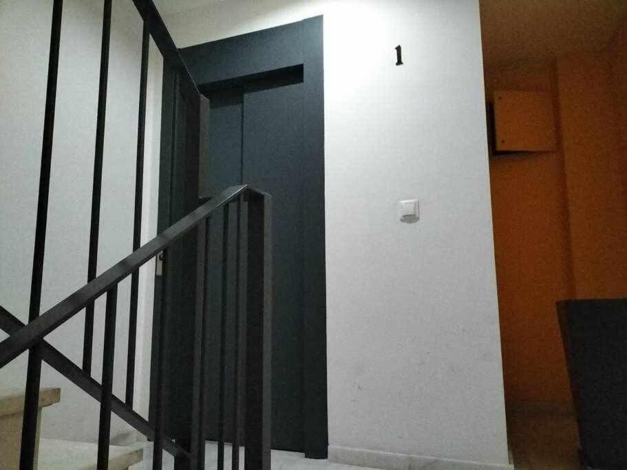 Loft Old City Couples Getaway Аліканте Екстер'єр фото