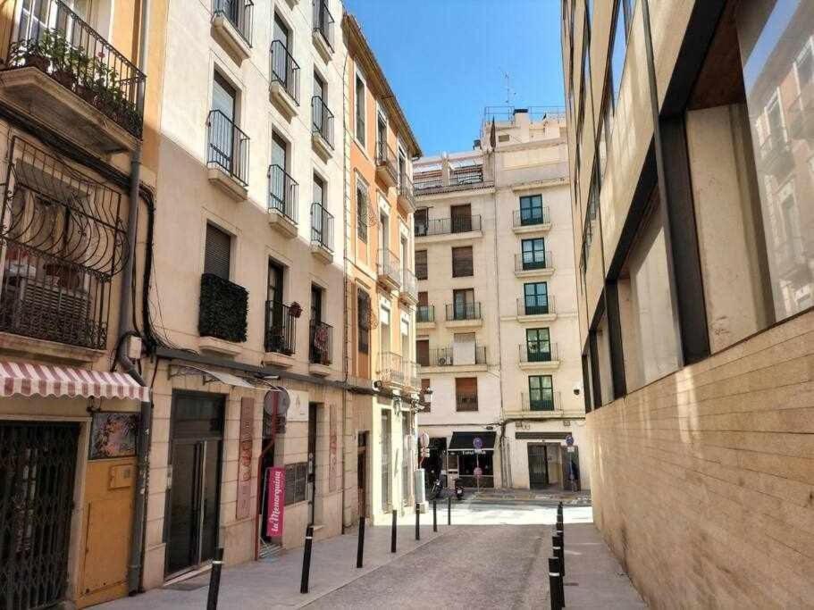 Loft Old City Couples Getaway Аліканте Екстер'єр фото